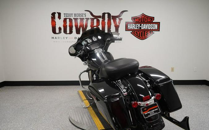 2015 Harley-Davidson Street Glide FLHXS - Special