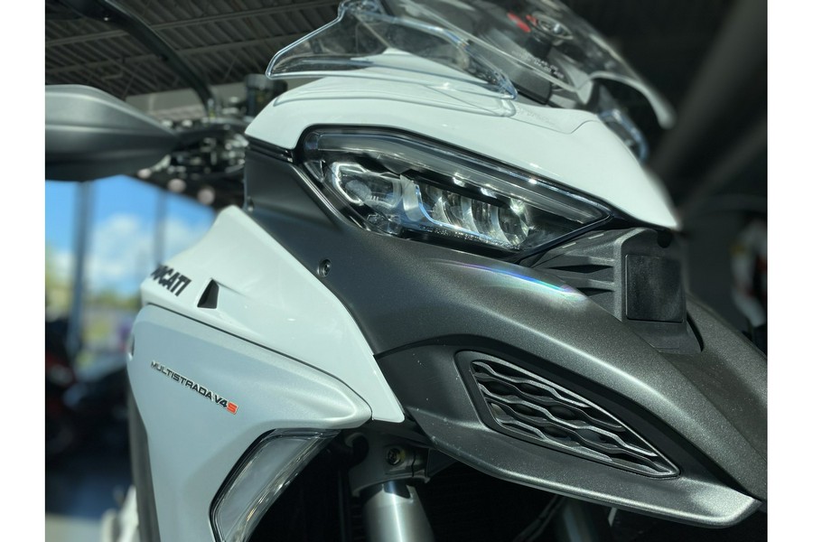 2023 Ducati Multistrada V4S Spoked Wheels