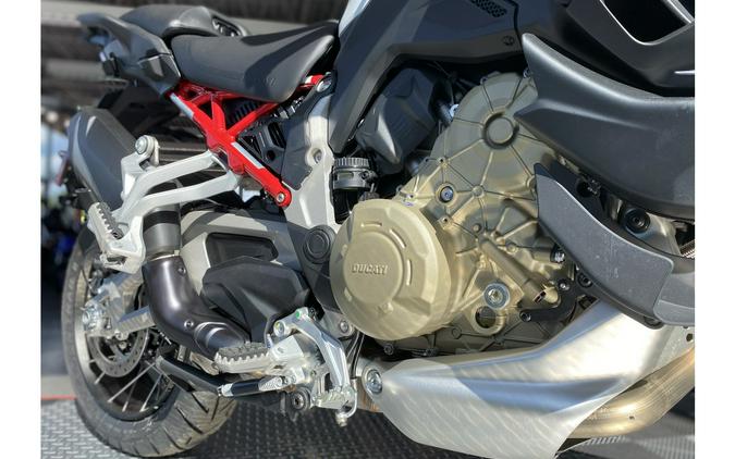 2023 Ducati Multistrada V4S Spoked Wheels