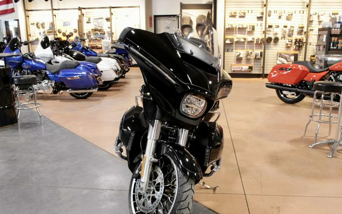 New 2026 Harley-Davidson Street Glide Limited Grand American Touring Motorcycle For Sale In Medina, OH