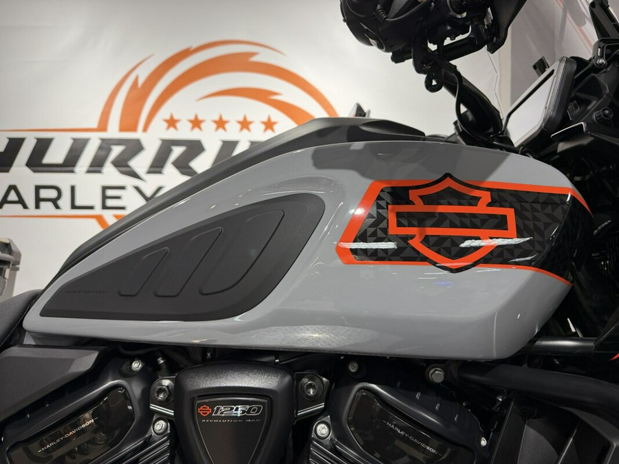2026 Harley-Davidson® Pan America 1250 Limited