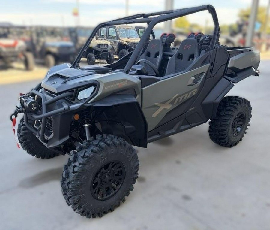 2027 Can-Am® Commander X mr