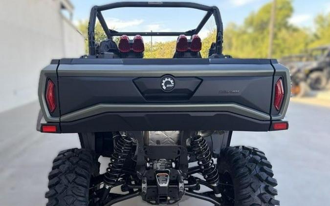2027 Can-Am® Commander X mr