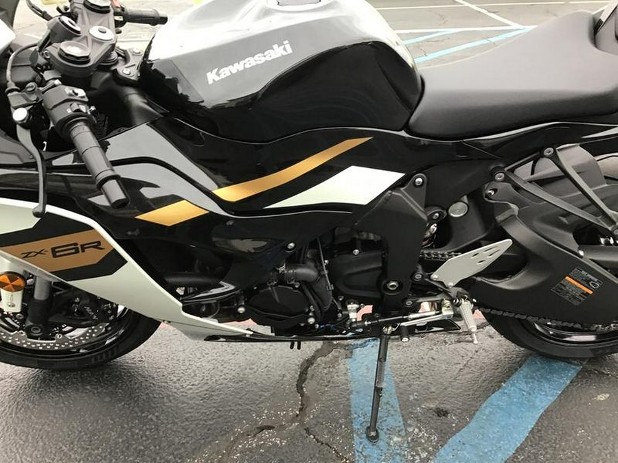 2026 Kawasaki Ninja® ZX™-6R ABS