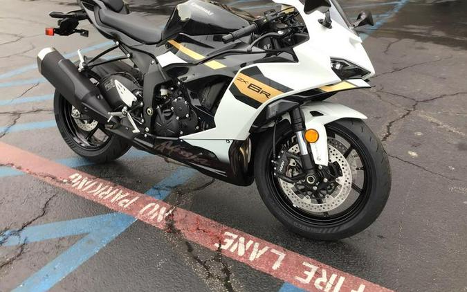 2026 Kawasaki Ninja® ZX™-6R ABS