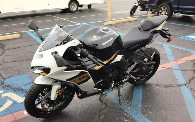 2026 Kawasaki Ninja® ZX™-6R ABS