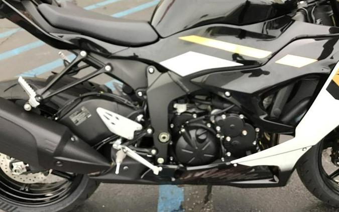 2026 Kawasaki Ninja® ZX™-6R ABS