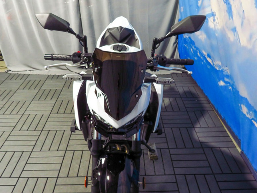 2026 Kawasaki Z500 SE ABS
