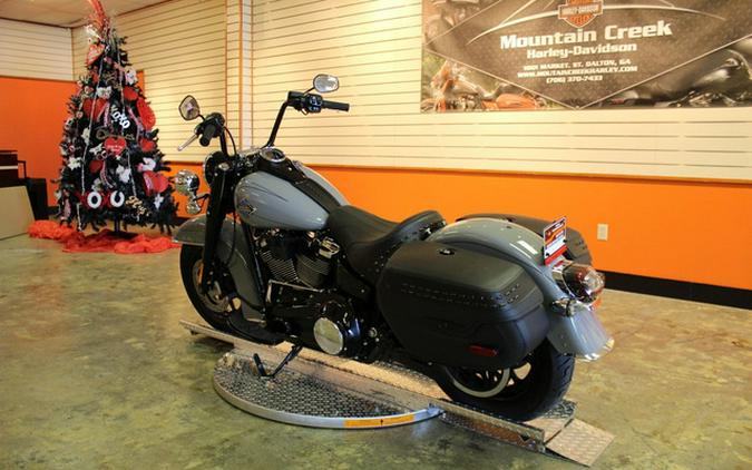 2026 Harley-Davidson Softail FLHC - Heritage Classic