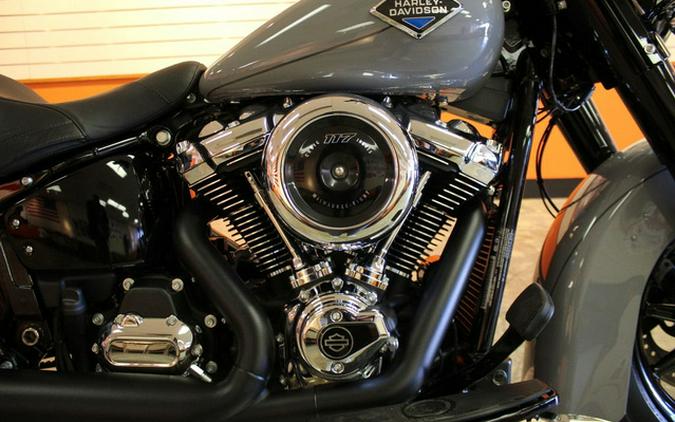 2026 Harley-Davidson Softail FLHC - Heritage Classic