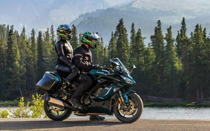 2026 Kawasaki Ninja® 1100SX SE ABS