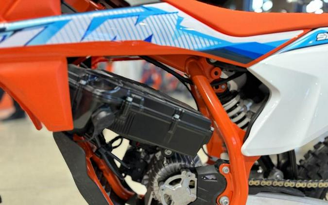 2024 KTM SX-E 3