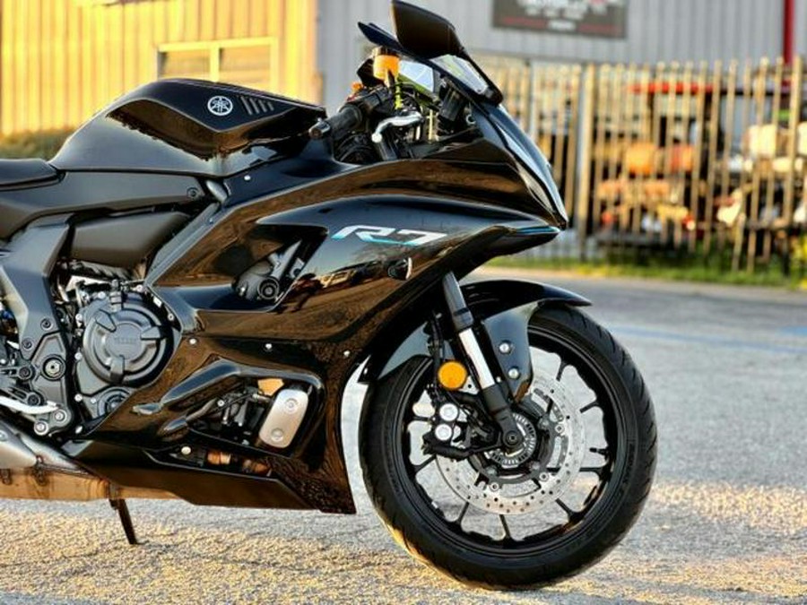 2023 Yamaha YZF-R7