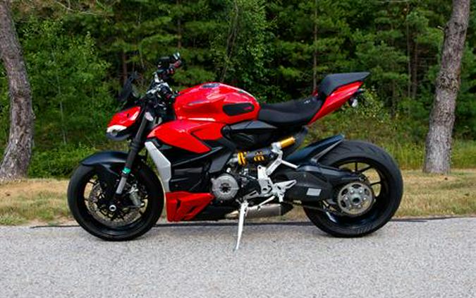 2022 Ducati Streetfighter V2