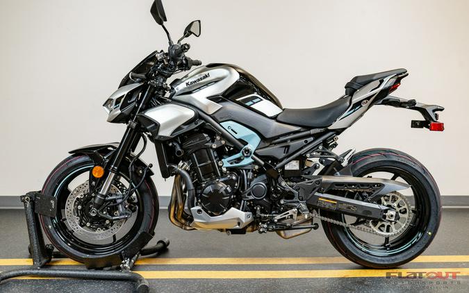 2025 Kawasaki Z900 ABS