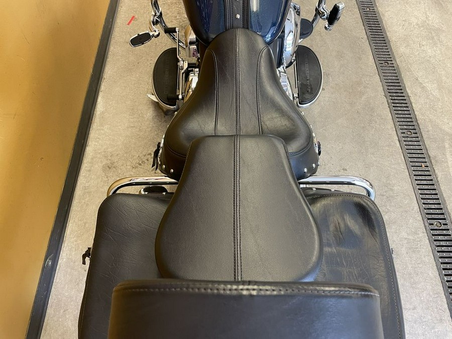 2016 Harley-Davidson® FLSTC - Heritage Softail® Classic