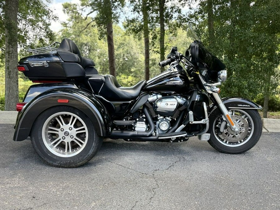 FLHTCUTG 2017 Tri Glide® Ultra
