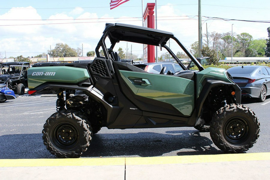 2026 Can-Am Commander DPS 700