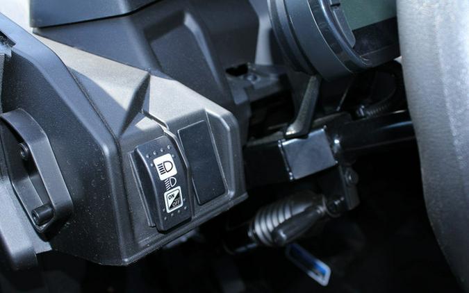 2026 Can-Am Commander DPS 700