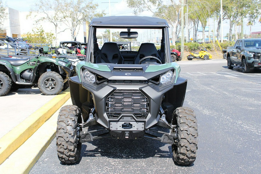 2026 Can-Am Commander DPS 700