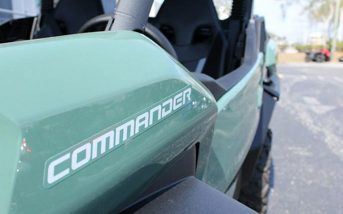 2026 Can-Am Commander DPS 700