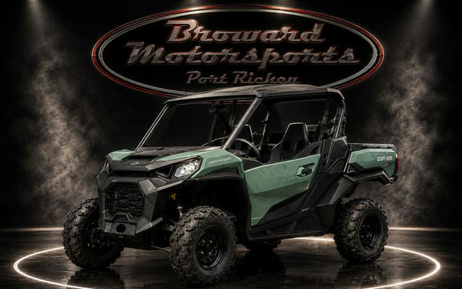 2026 Can-Am Commander DPS 700