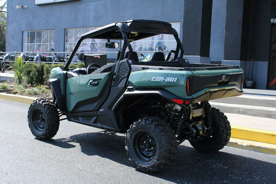 2026 Can-Am Commander DPS 700