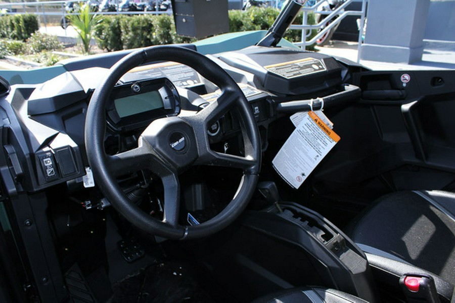 2026 Can-Am Commander DPS 700