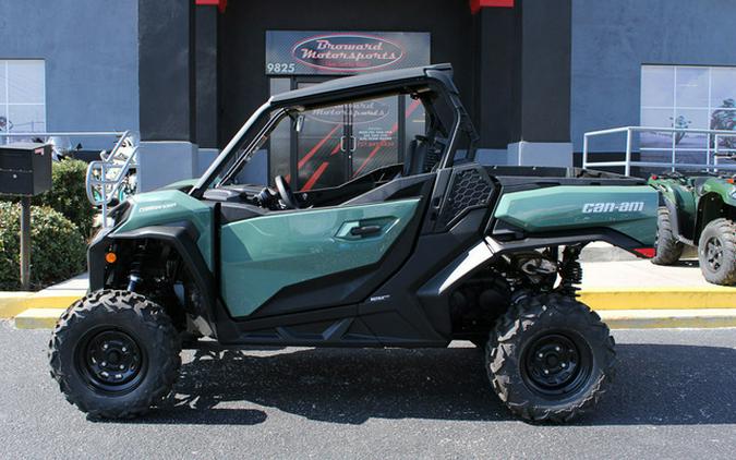 2026 Can-Am Commander DPS 700