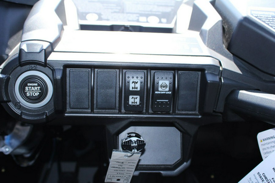2026 Can-Am Commander DPS 700