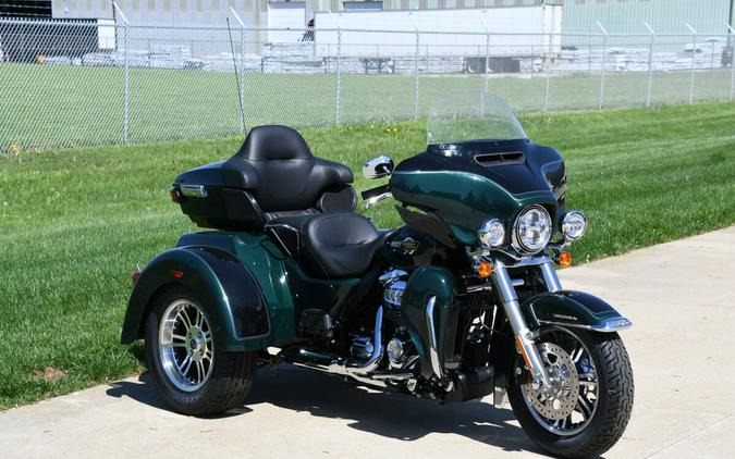 FLHTCUTG 2024 Tri Glide Ultra