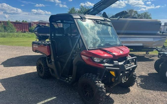 2016 Can-Am® Defender XT HD8