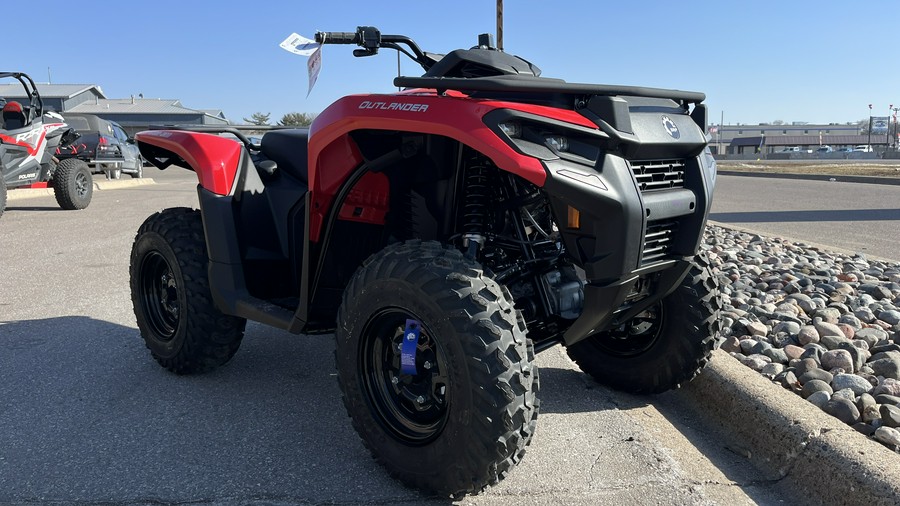 2024 Can-Am™ Outlander™ DPS 700