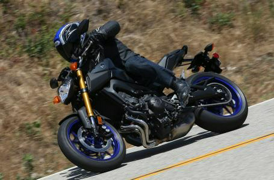 2014 Yamaha FZ-09