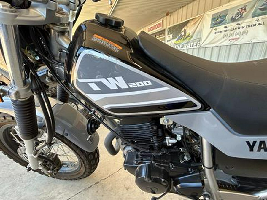 2021 Yamaha TW200