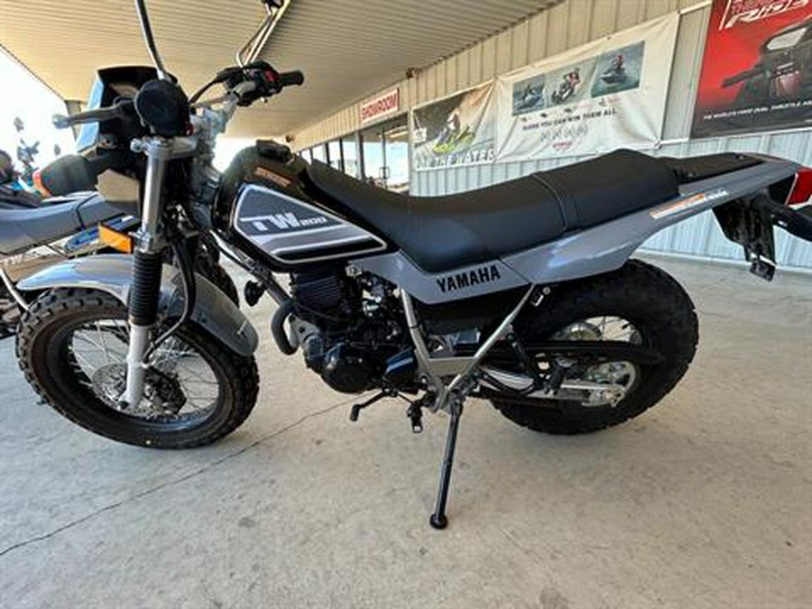 2021 Yamaha TW200