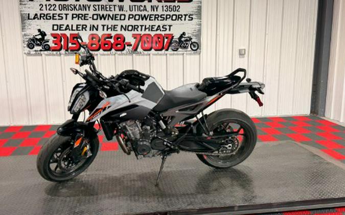 2024 KTM 790 Duke