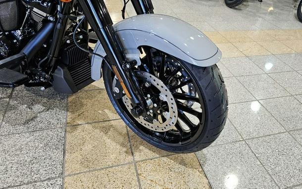 2024 Harley-Davidson FLRT - Freewheeler