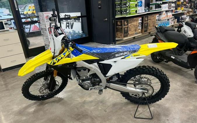 2024 Suzuki RM-Z450 First Look [with RM Army Kit]