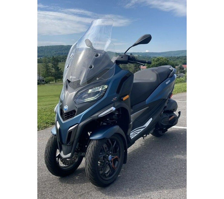 2024 Piaggio MP3 530 Exclusive