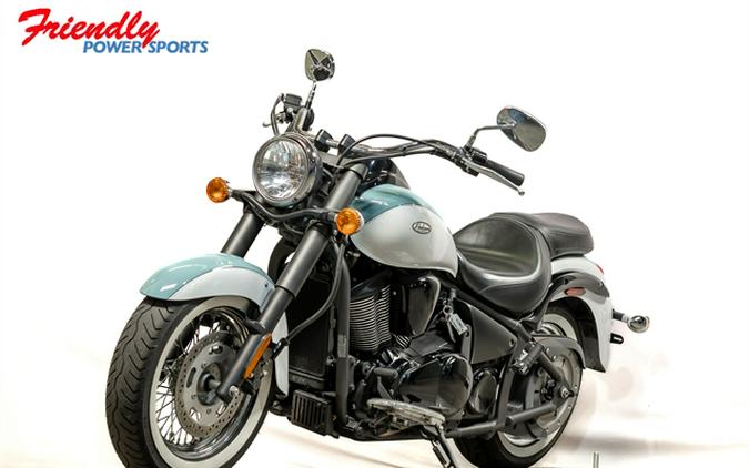 2020 Kawasaki Vulcan 900 Classic