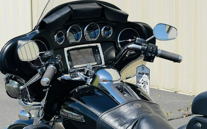 2016 Harley-Davidson Trike FLHTCUTG - Tri Glide Ultra