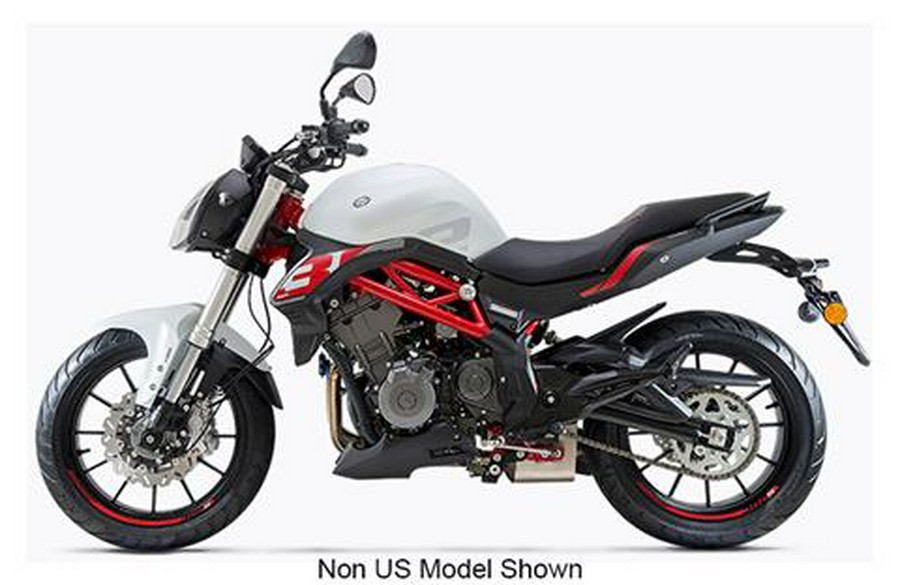 2022 Benelli 302S