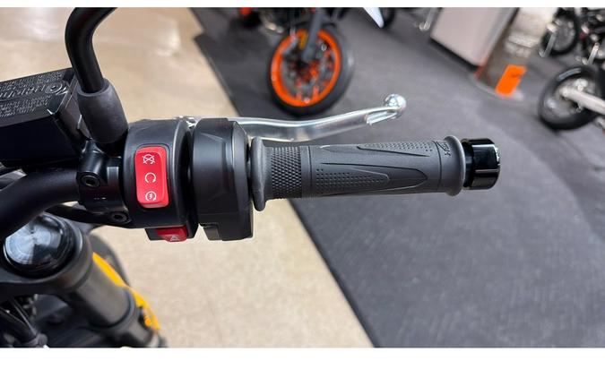 2025 Triumph TRIDENT 660