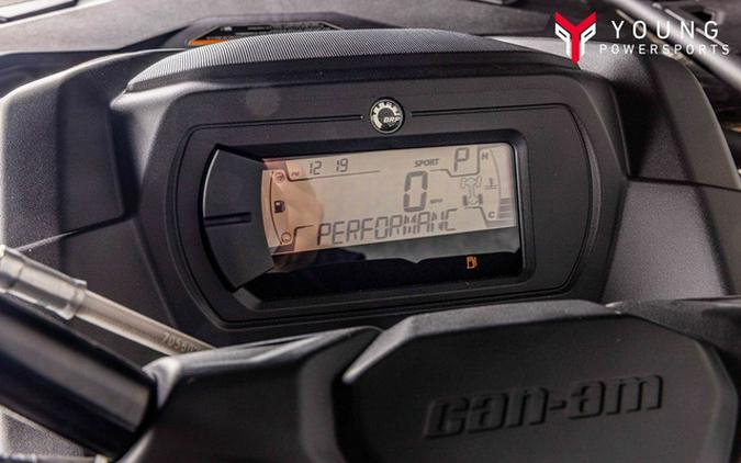 2026 Can-Am Outlander Pro Hunting Edition HD7