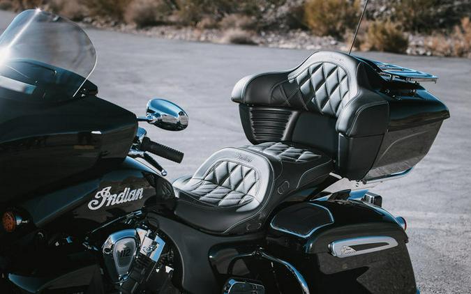 2025 Indian Motorcycle® Roadmaster® PowerPlus Limited Black Metallic