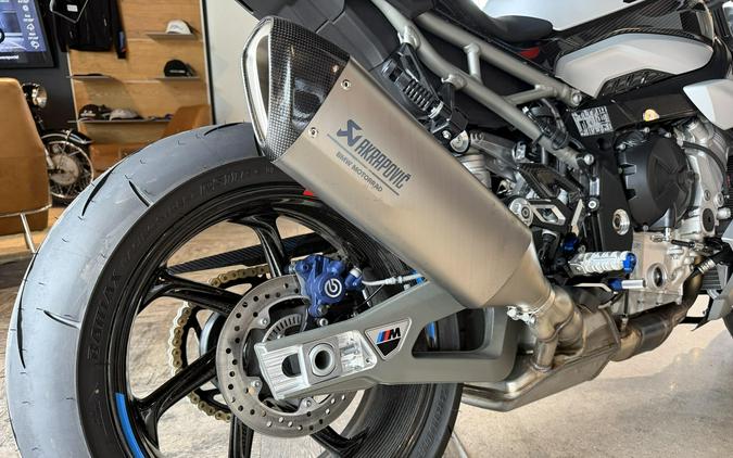 2026 BMW M1000R