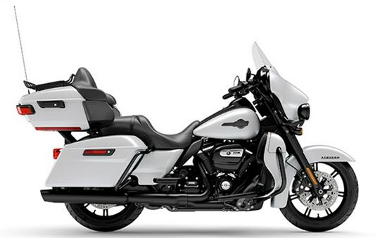 2024 Harley-Davidson Ultra Limited FLHTK White Onyx Pearl black trim