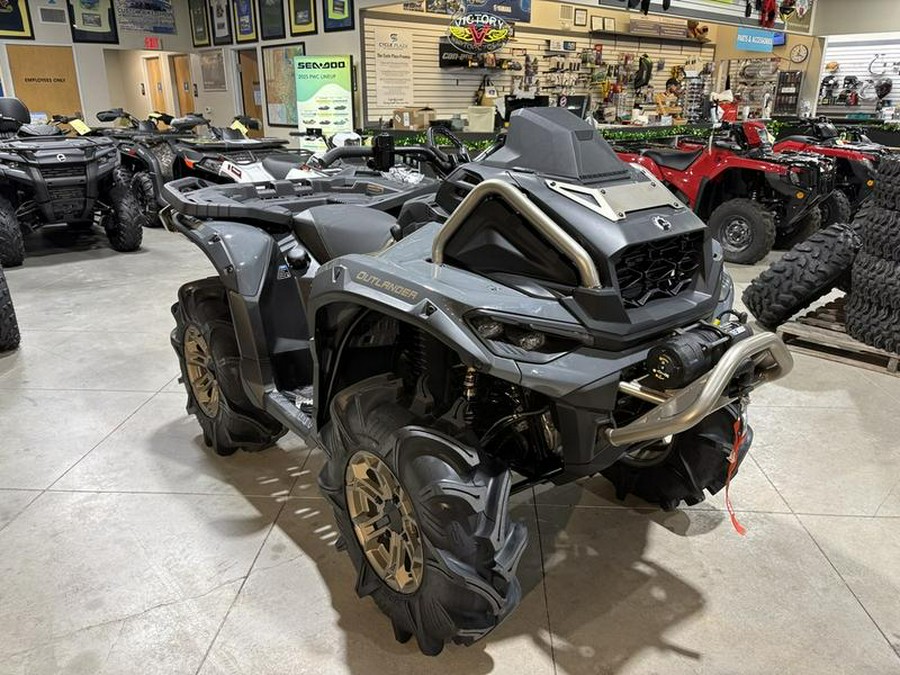 2026 Can-Am® Outlander X mr 1000R Granite Grey