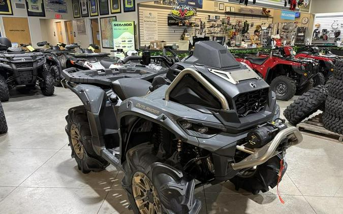 2026 Can-Am® Outlander X mr 1000R Granite Grey